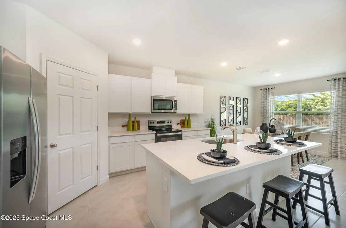 Photo of 2771 Indian River Parkway
