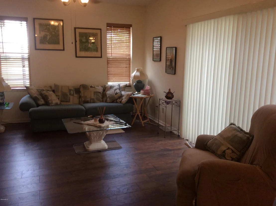 Photo of 1948 SE Windbrook Drive