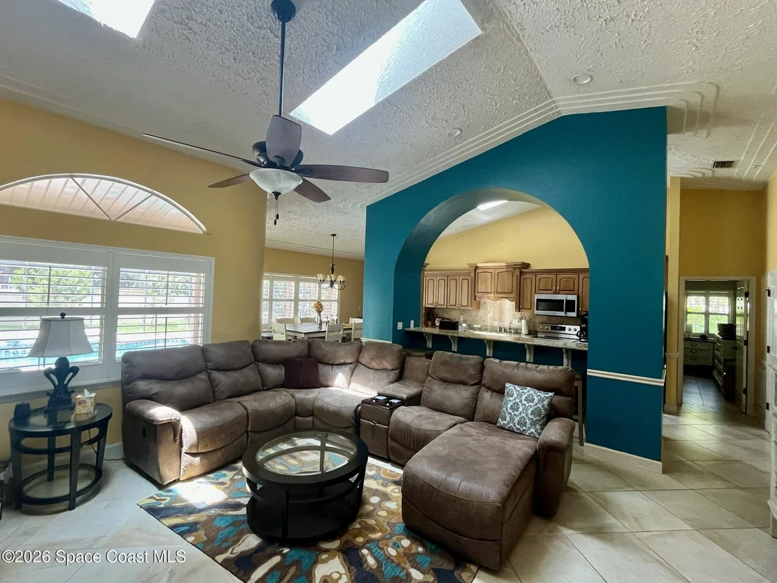 Photo of 596 Lake Ashley Circle