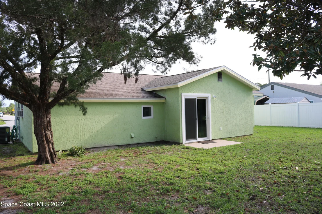 Photo of 955 Palm Street