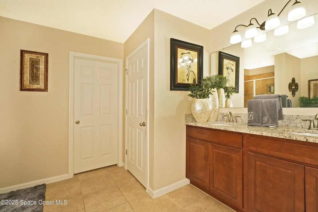 Photo of 1403 Musgrass Circle