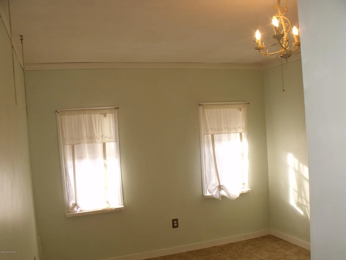 Photo of 3048 Sunset Lane