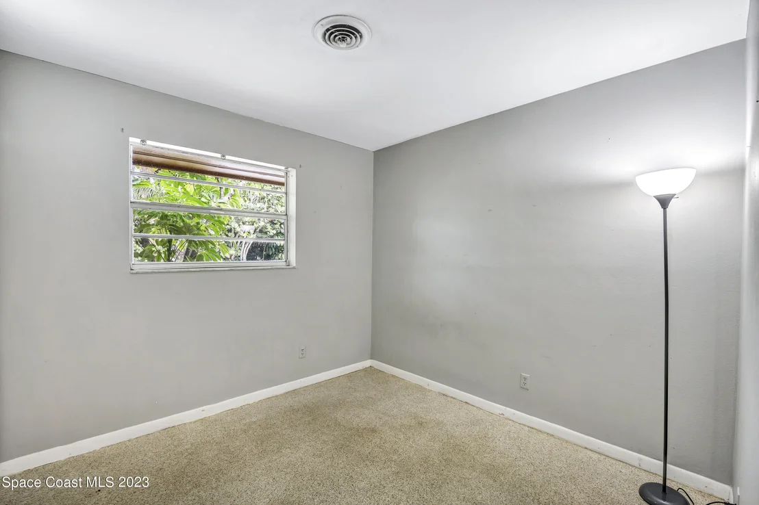 Photo of 521 Andrews Drive