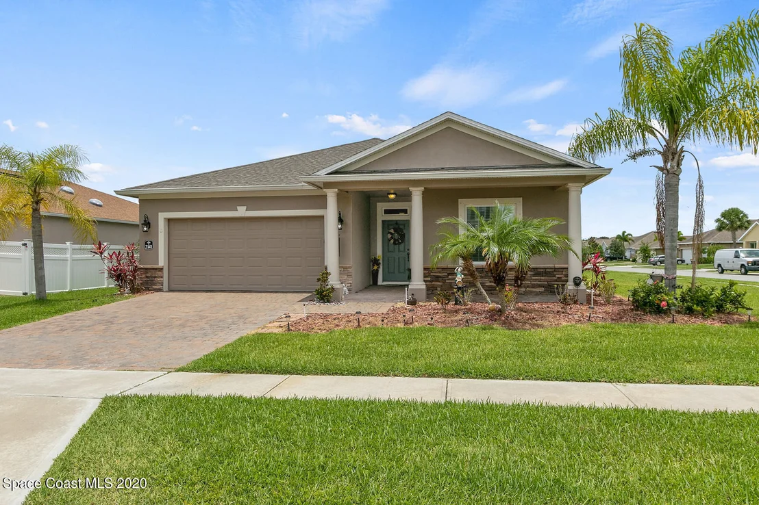 Photo of 2141 Bridgeport Circle