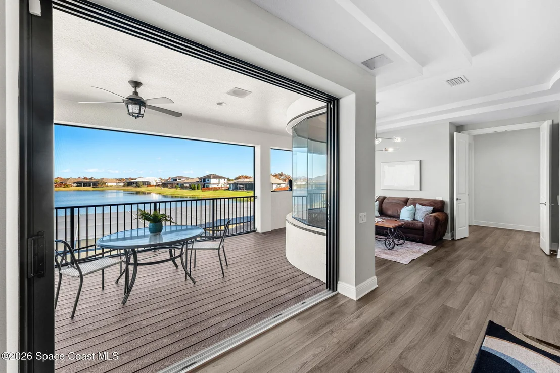Photo of 3638 Lake Adelaide Place