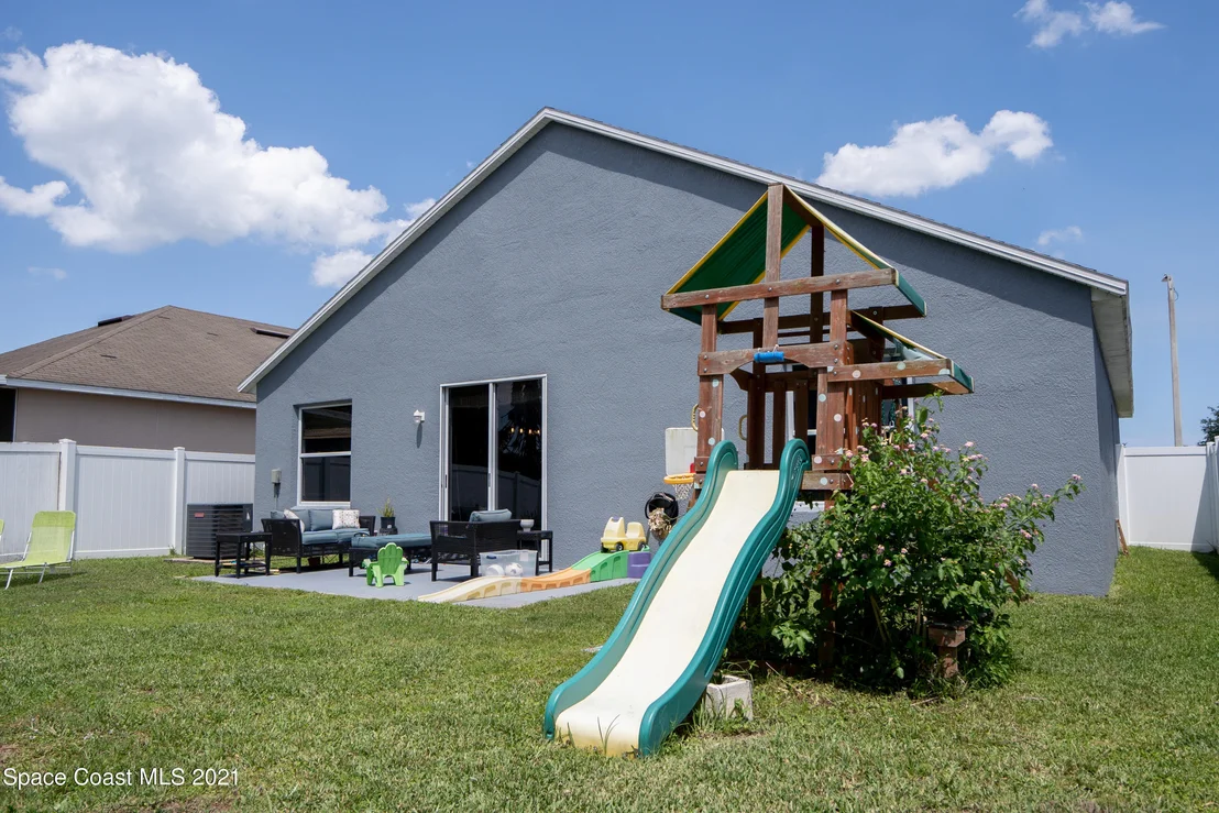 Photo of 442 Cressa Circle