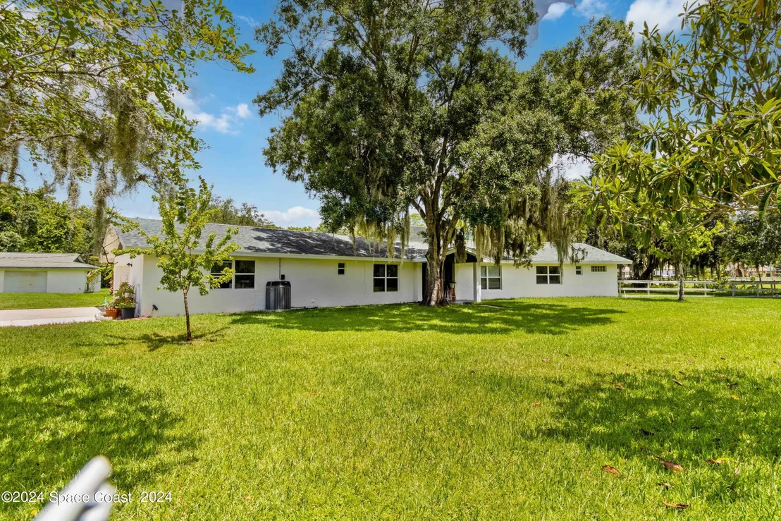 Photo of 4134 Parkway Drive