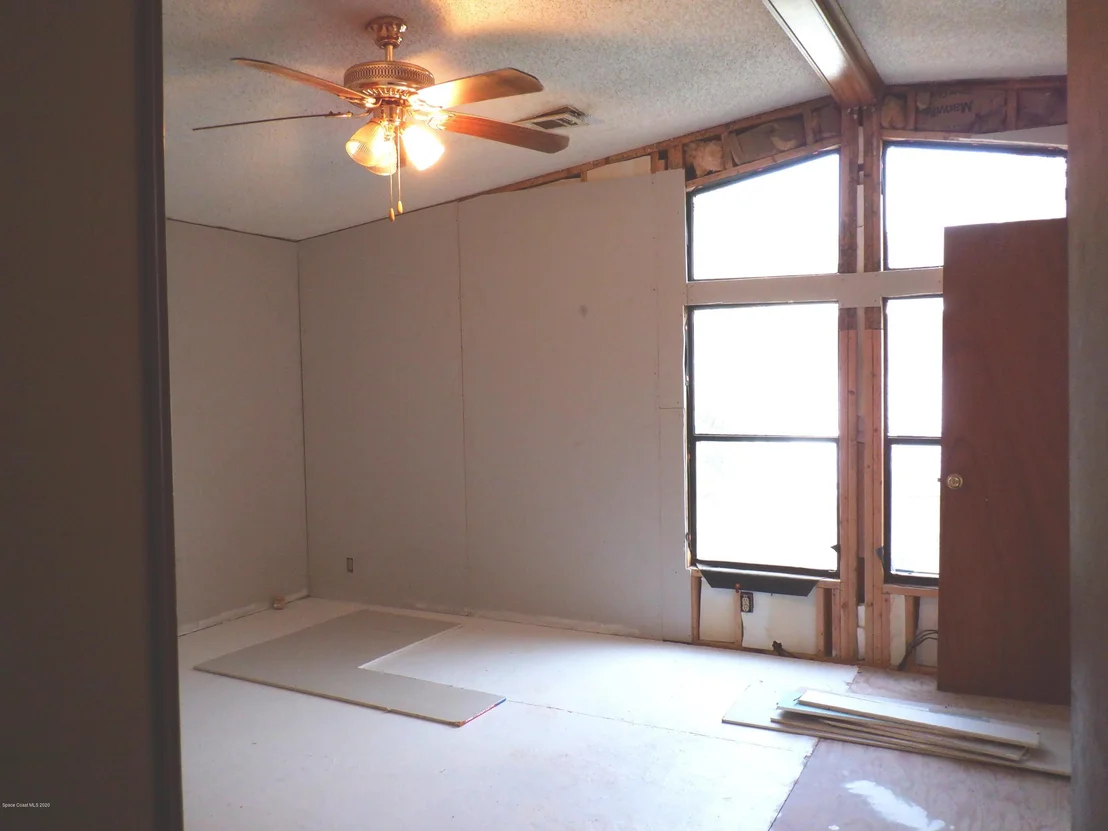 Photo of 2771 Broadview Drive NE