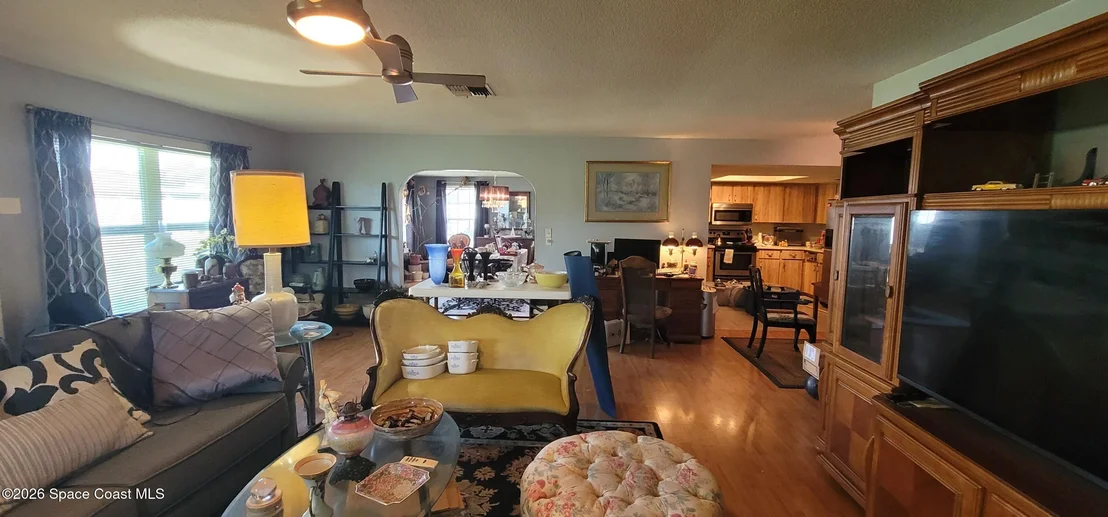 Photo of 2014 Willow Oak Drive