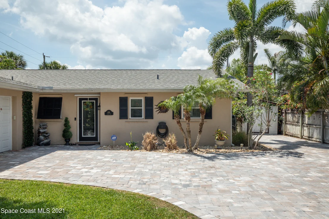 Photo of 401 5th Avenue