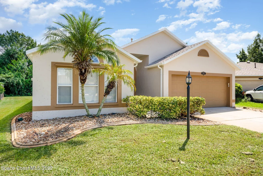 Photo of 1736 Vista Lake Circle