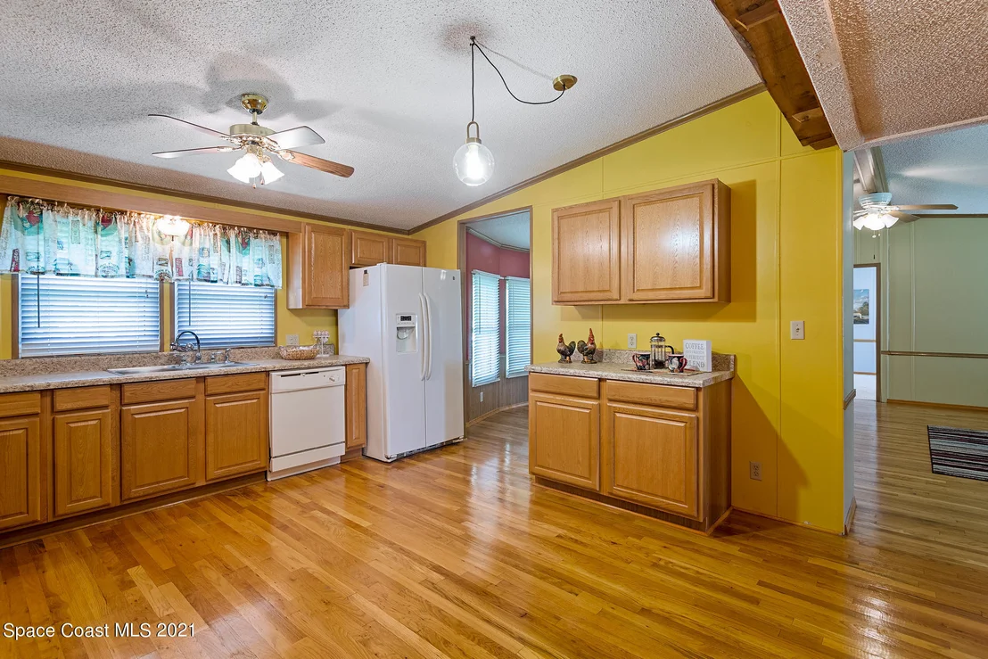Photo of 549 Nicklaus Circle
