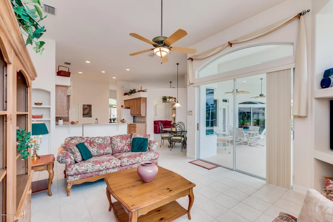 Photo of 541 Carmel Drive