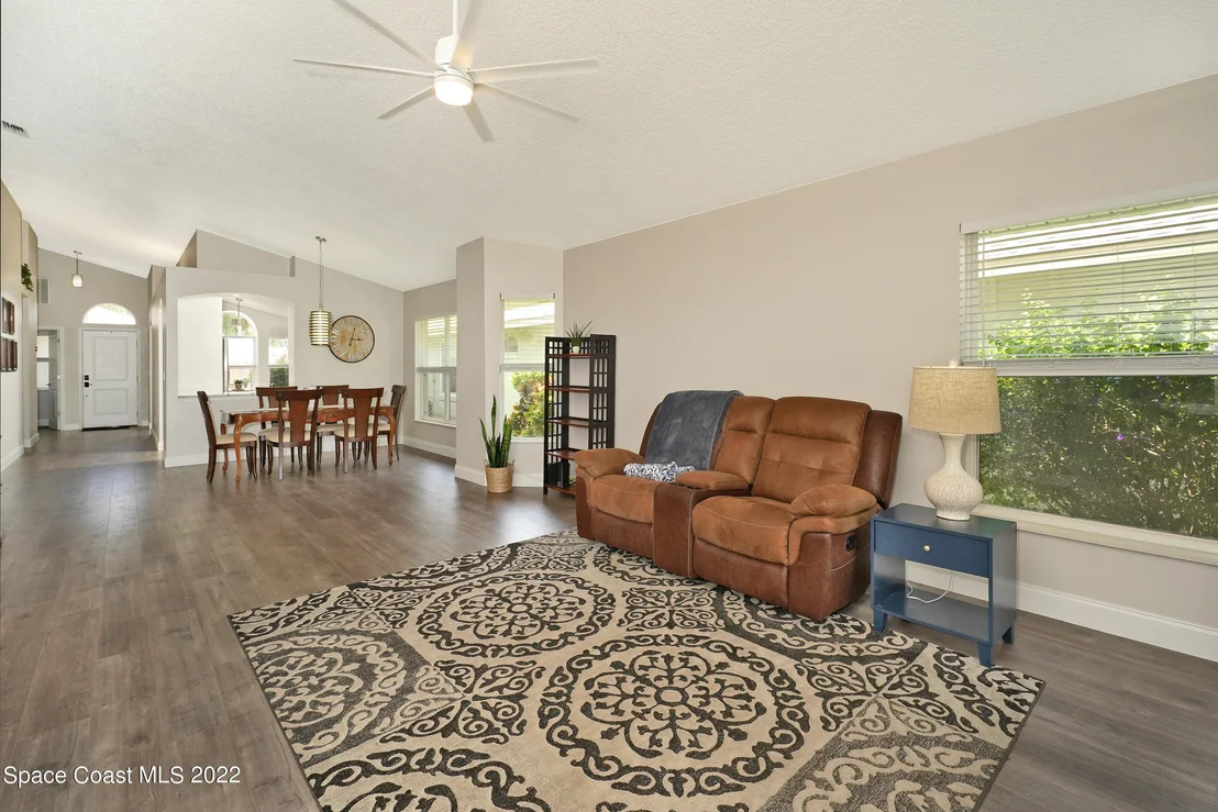 Photo of 3940 Saint Armens Circle