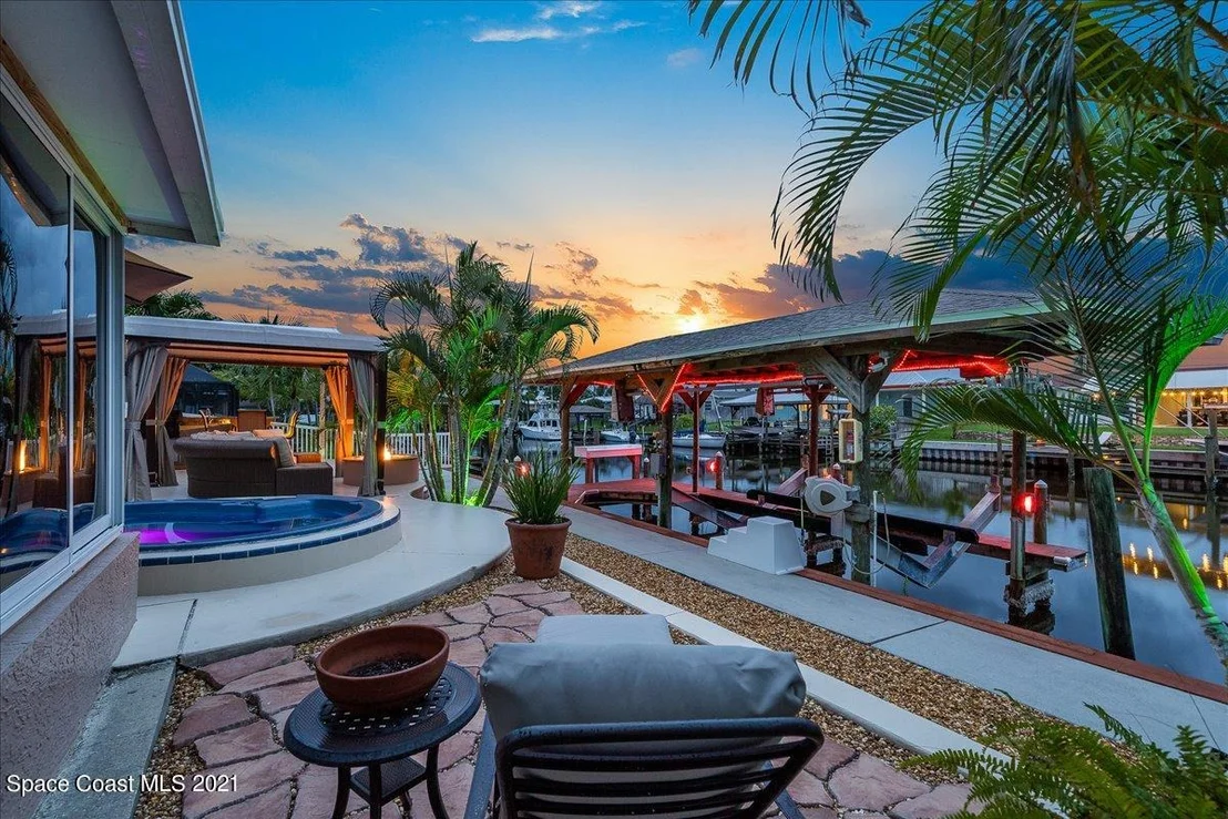 Photo of 457 Penguin Drive