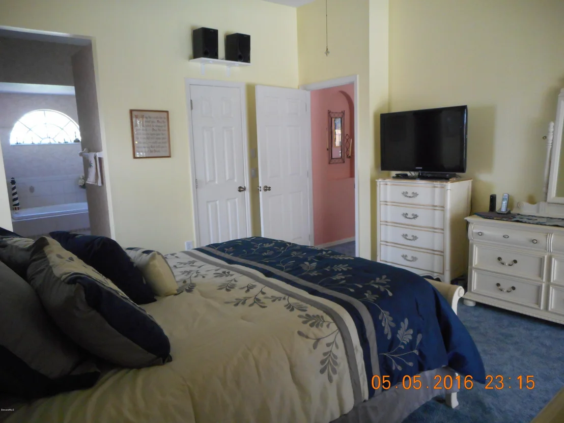 Photo of 943 Osprey Lane