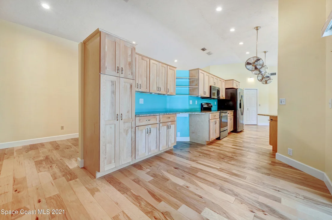 Photo of 255 River Road Circle