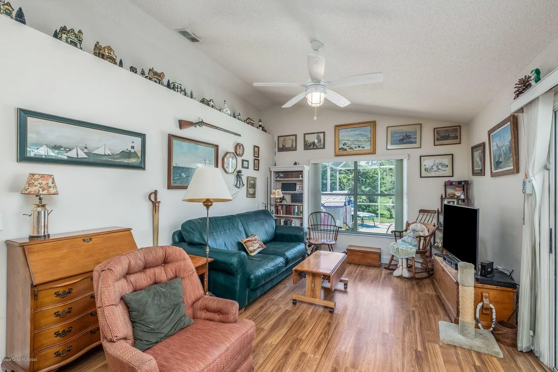 Photo of 3351 Lake View Circle