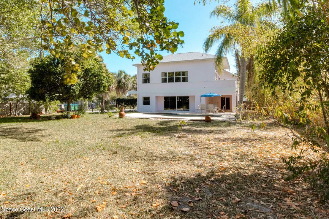 Photo of 536 Sunset Boulevard