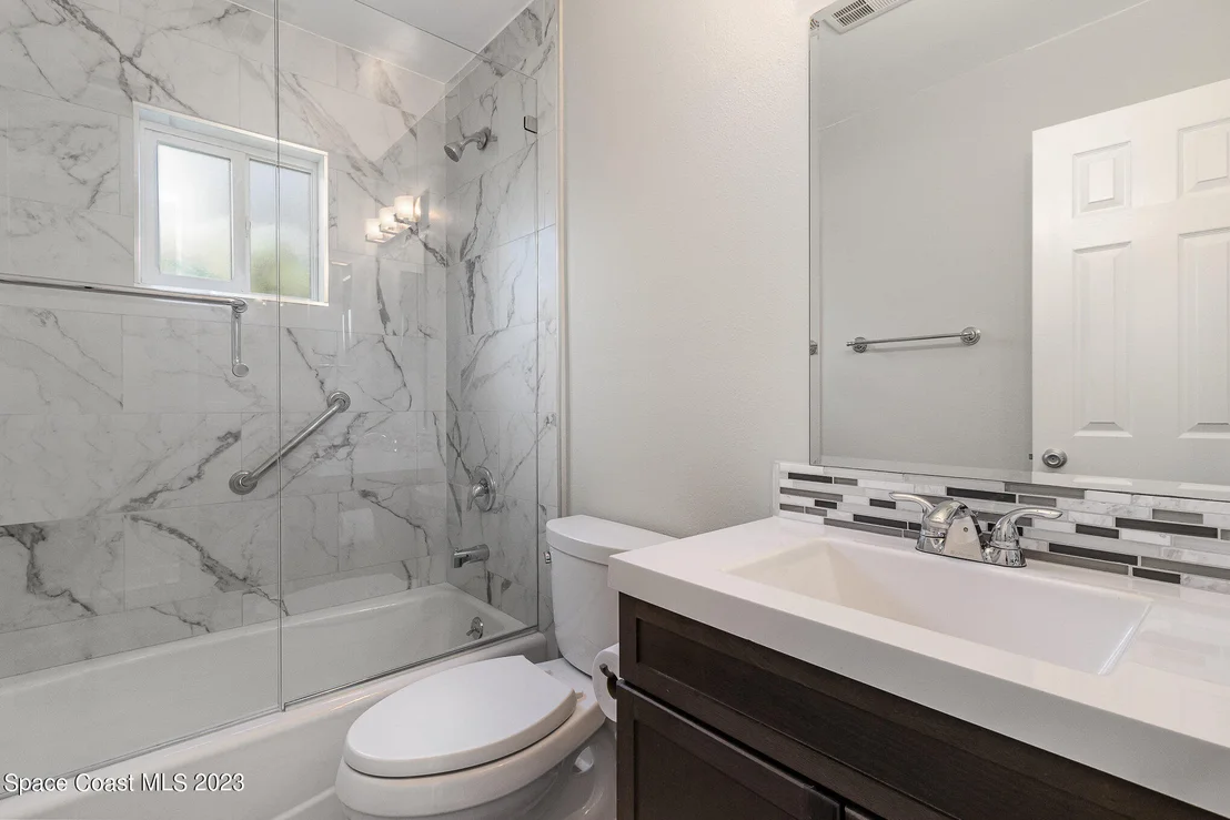 Photo of 833 Pine Shadows Avenue