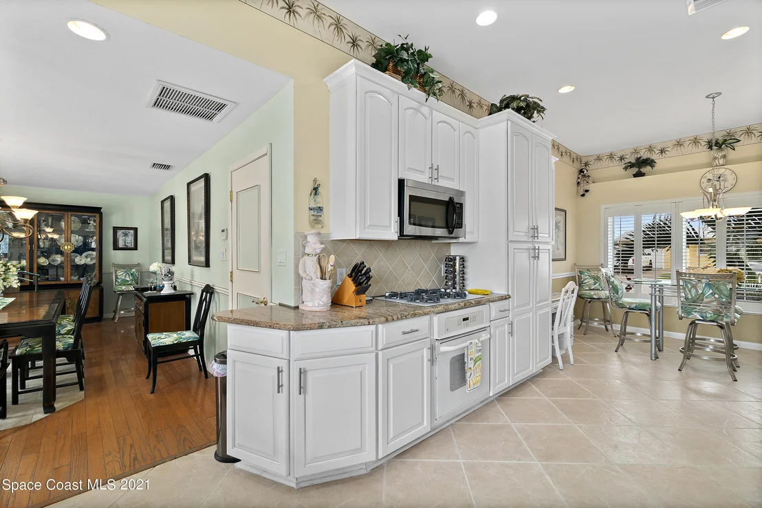 Photo of 432 Cardinal Drive