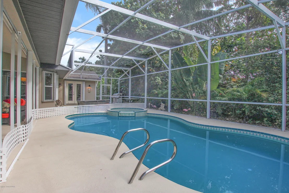 Photo of 971 Somerset Lane