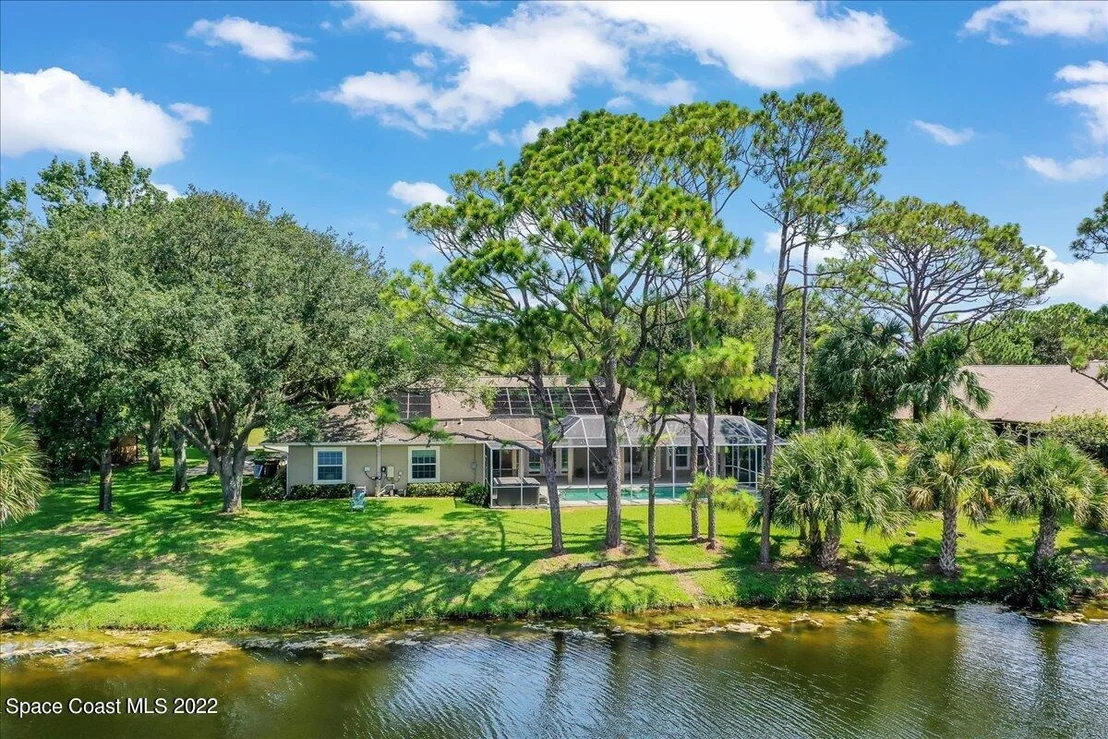 Photo of 7933 Timberlake Drive