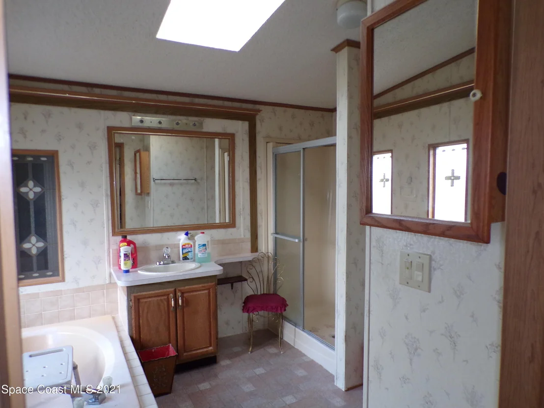 Photo of 1017 Dracena Drive