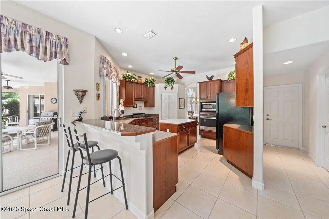 Photo of 4693 Canard Road