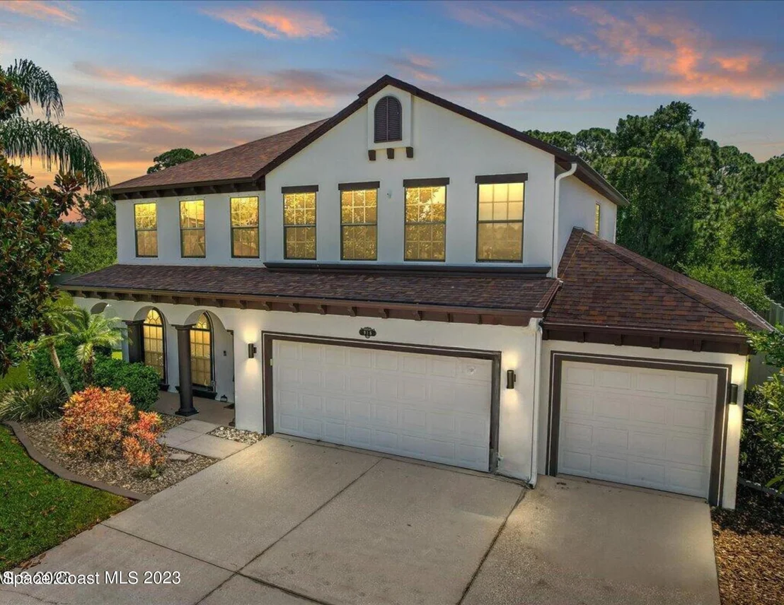 Photo of 916 Whetstone Place