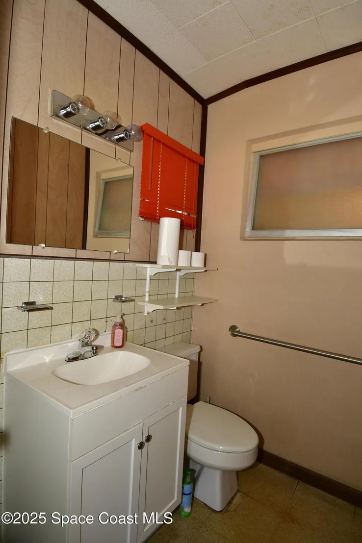 Photo of 313 Jupiter Drive