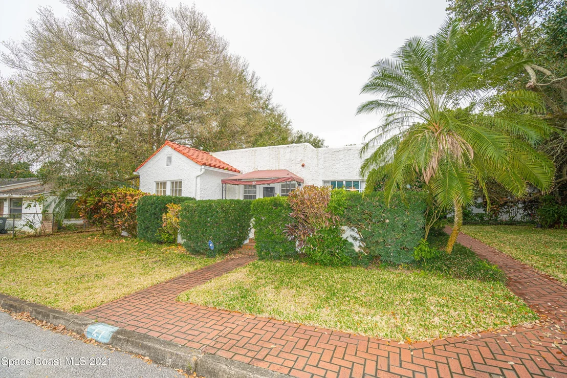 Photo of 27 Sweet Street