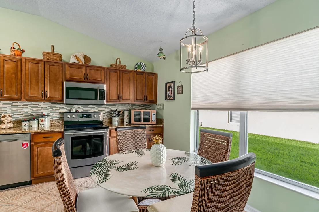 Photo of 2461 Stratford Pointe Drive
