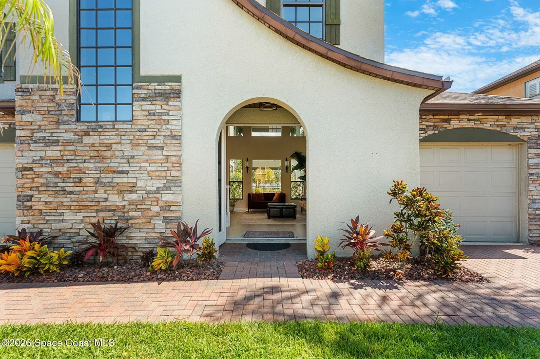Photo of 1435 Talon Way