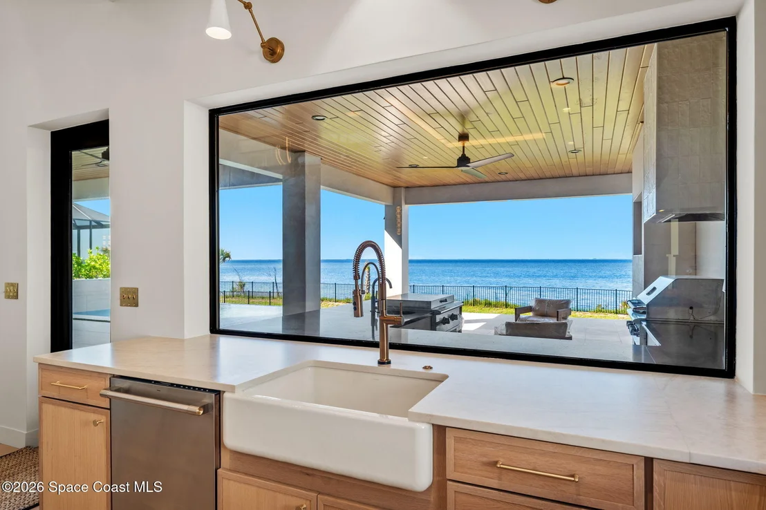 Photo of 5941 Constellation Drive