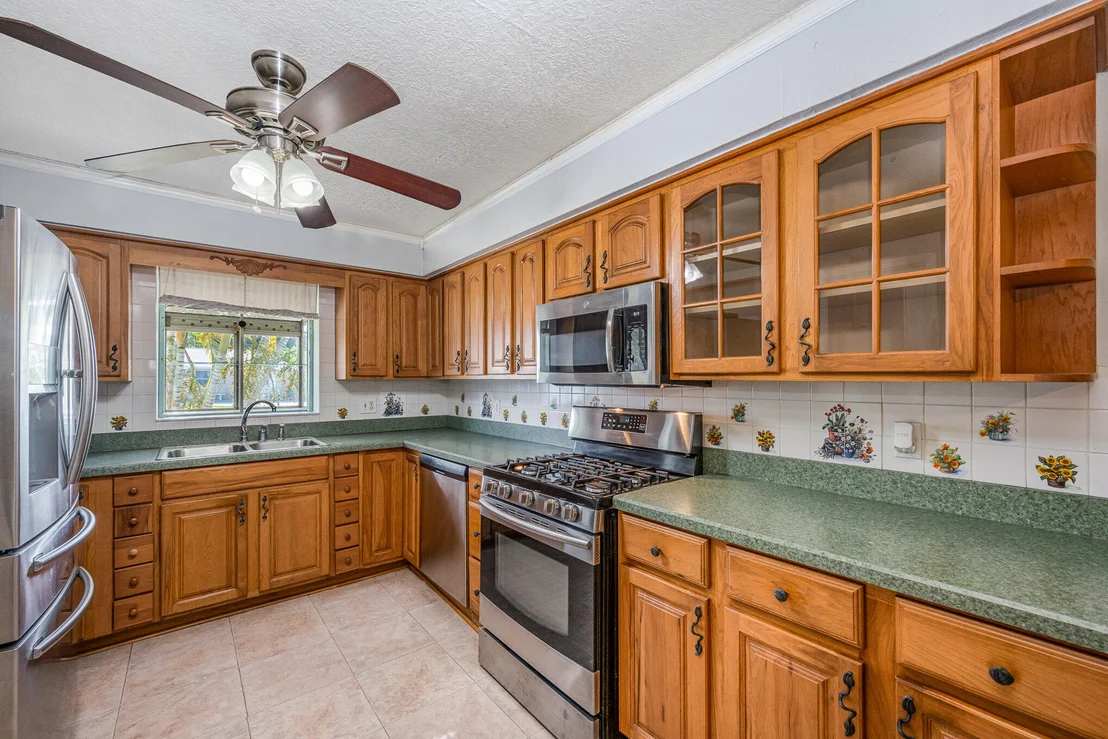 Photo of 764 Walnut Drive
