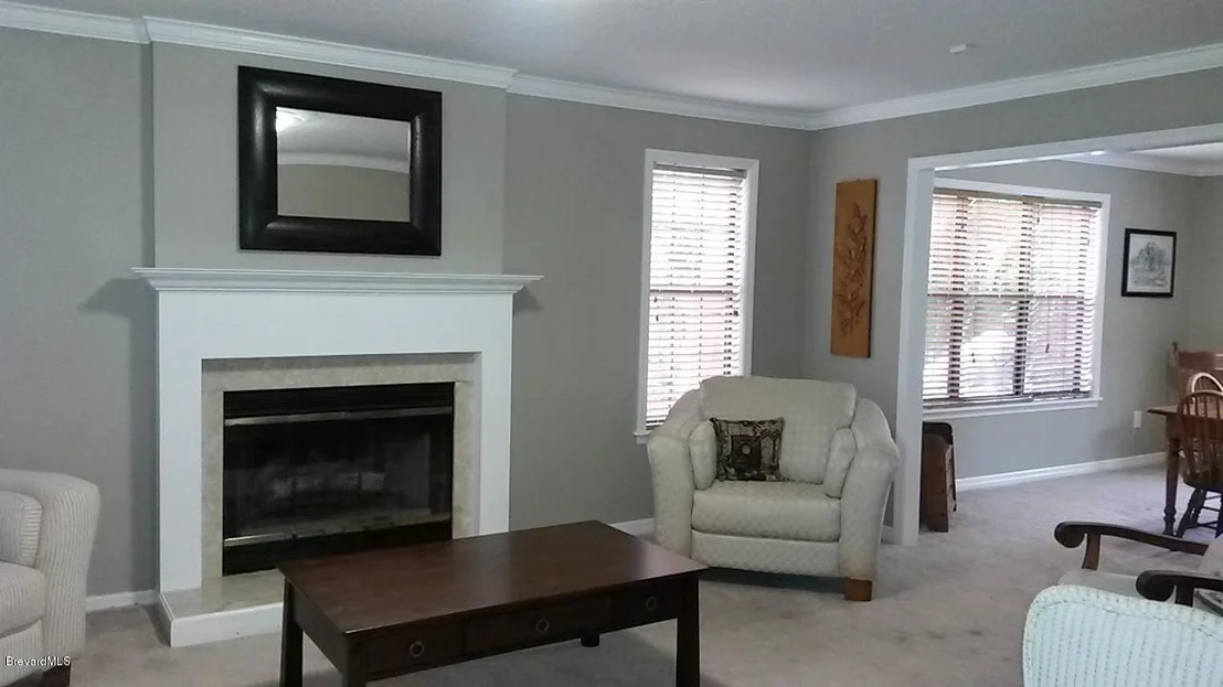 Photo of 991 Sunswept Road NE