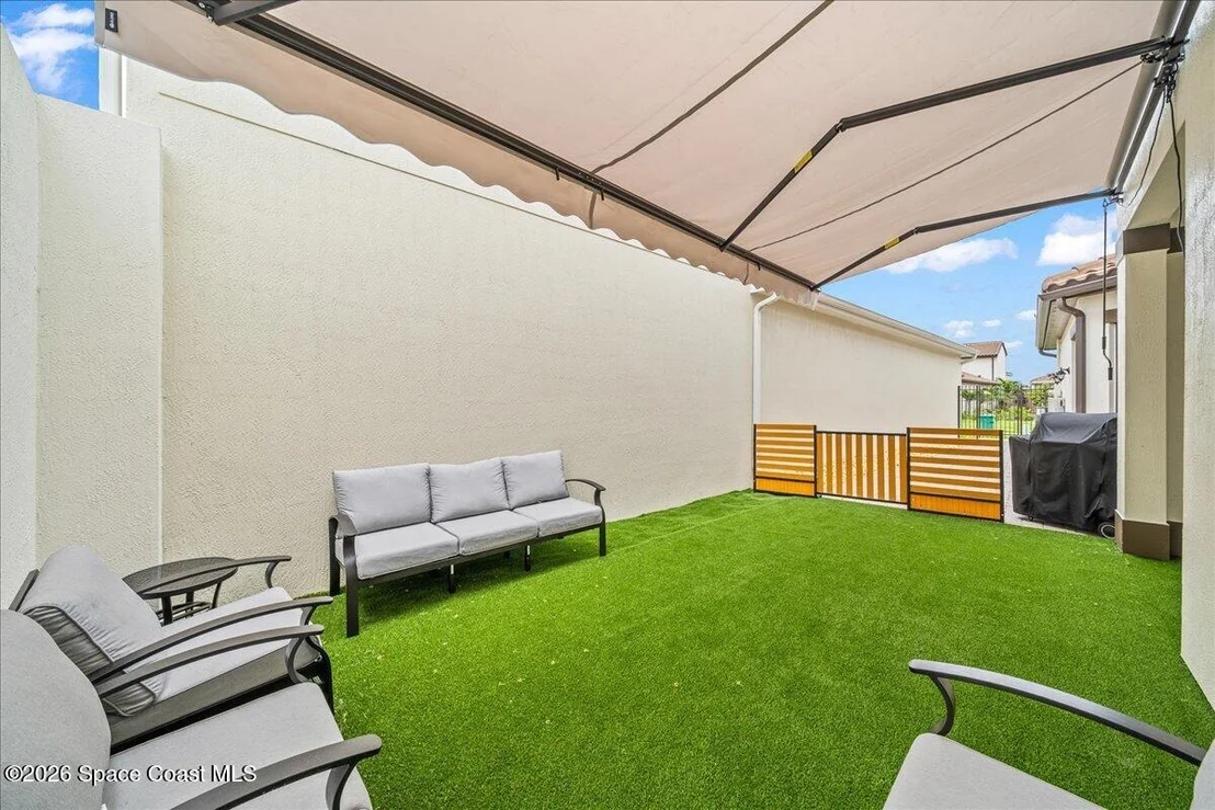 Photo of 8476 Lyside Drive