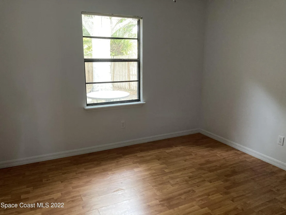 Photo of 115 Crystal Lake Road