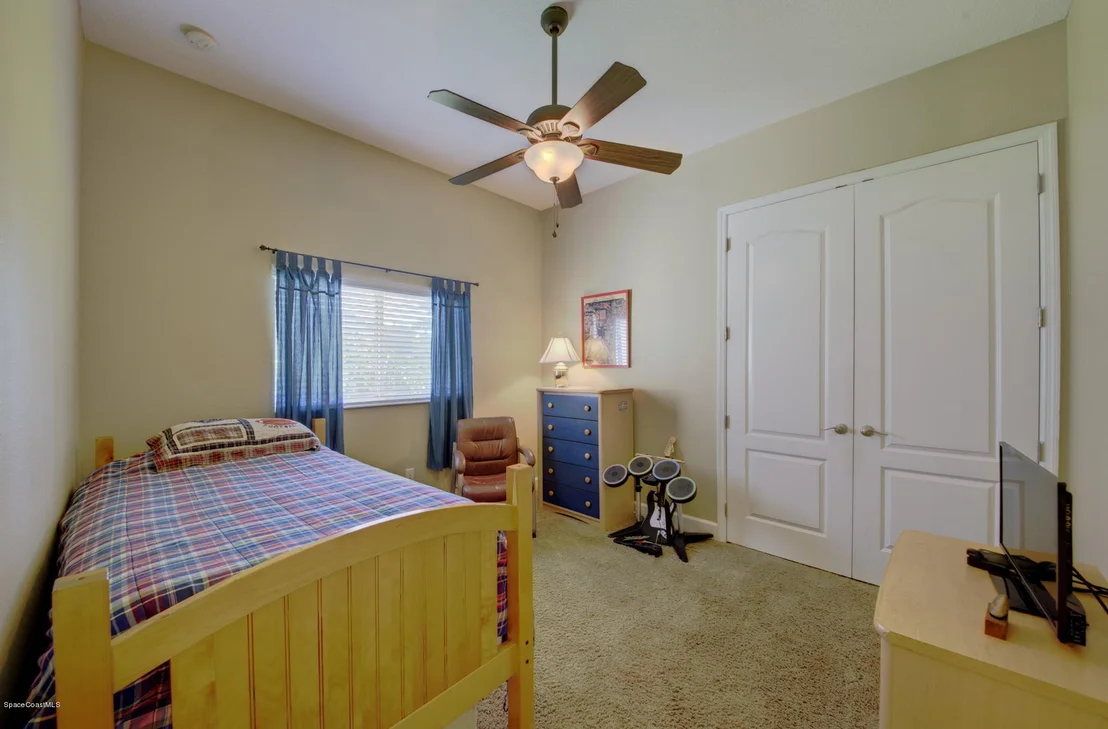 Photo of 5890 Rusack Drive