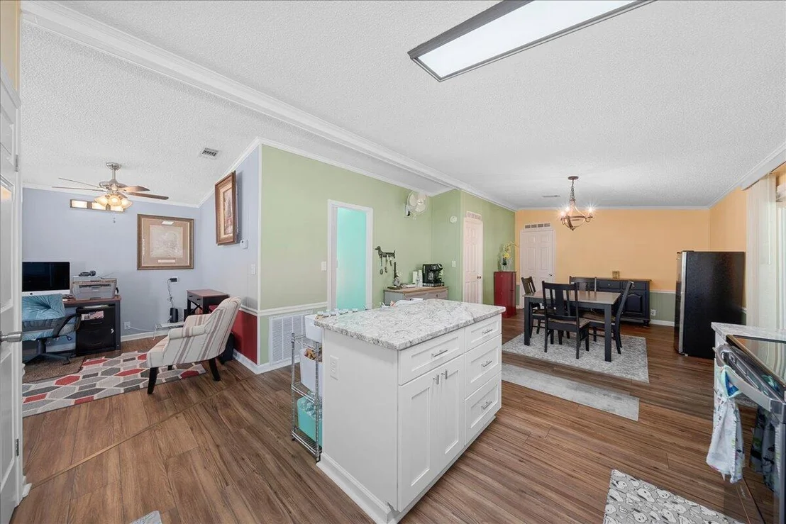Photo of 1898 Seagrape Street NE