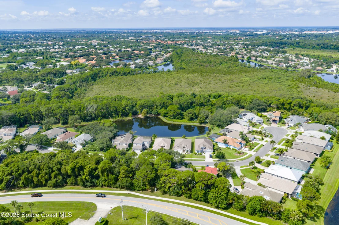 Photo of 853 Suntree Woods Drive