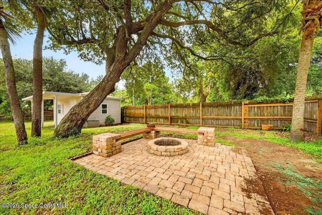 Photo of 6463 Flora Vista Place