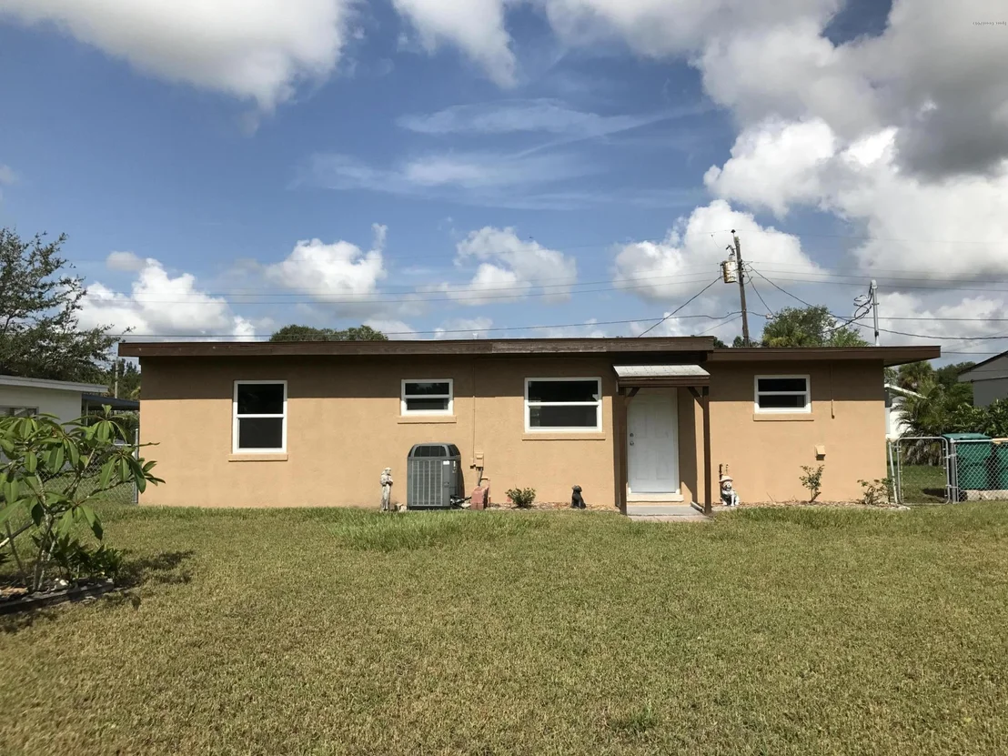 Photo of 509 Camellia Drive