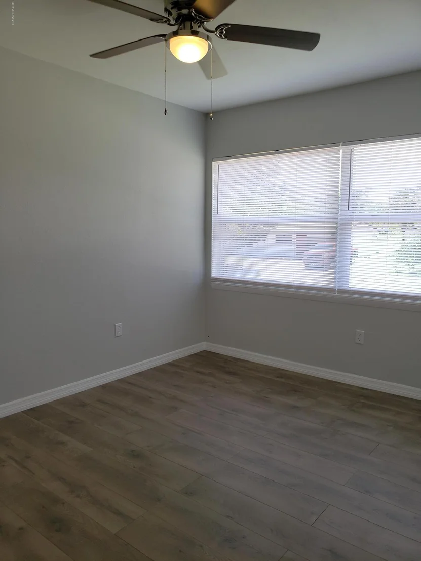 Photo of 1745 Golfview Drive