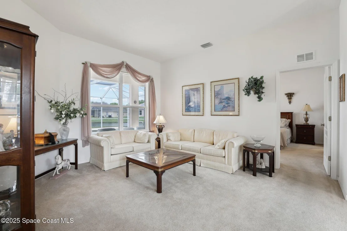 Photo of 4687 Alamanda Drive