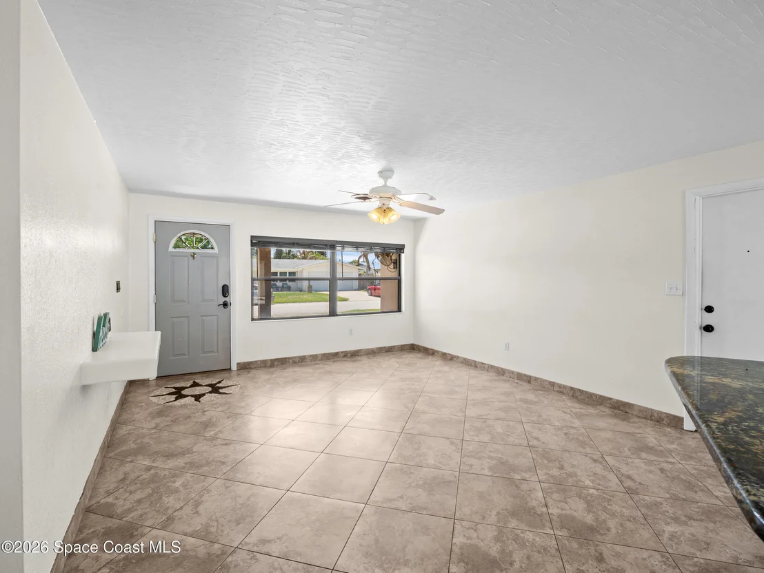 Photo of 406 Amherst Avenue