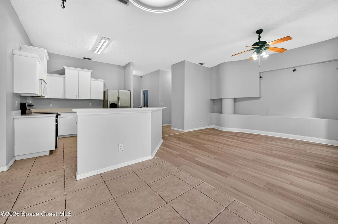 Photo of 903 Del Mar Circle