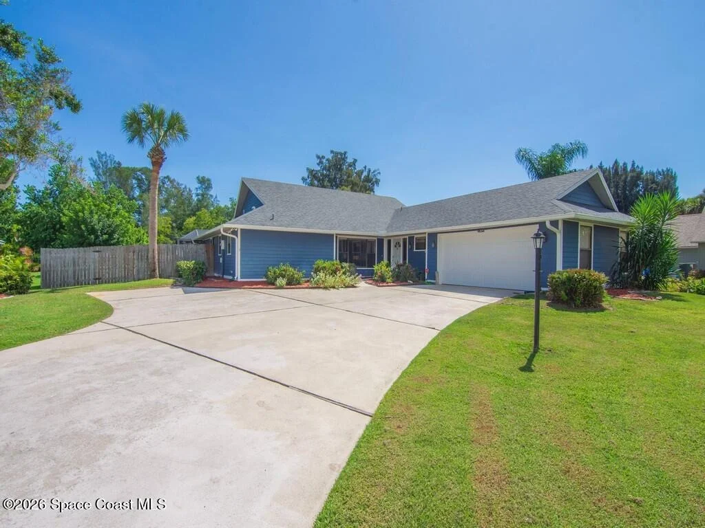 Photo of 330 W Forest Trail