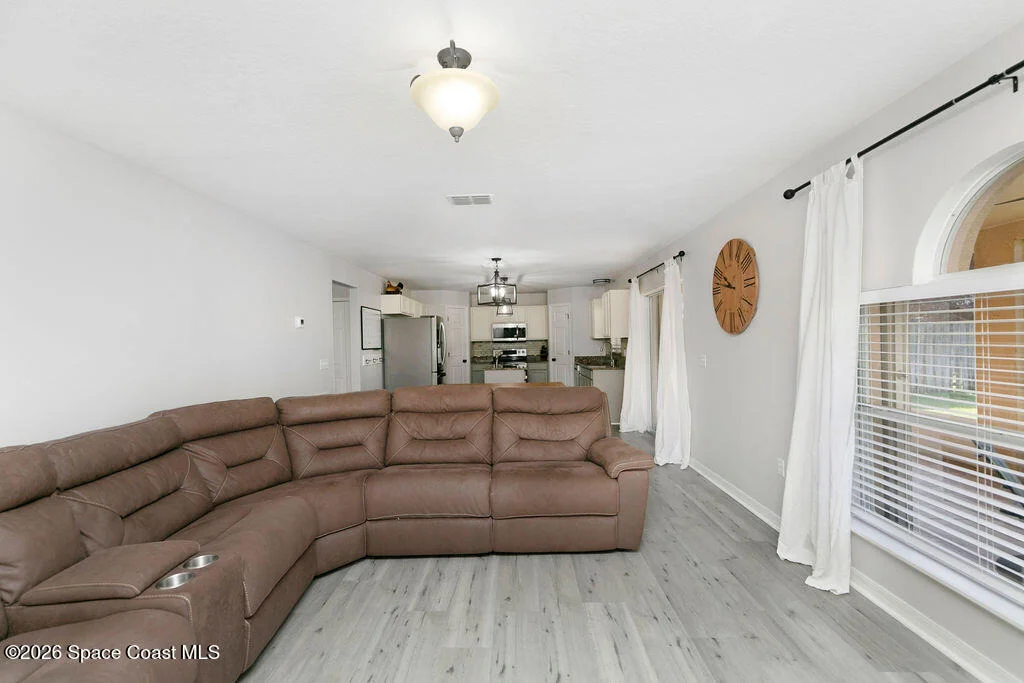 Photo of 571 Tortuga Way